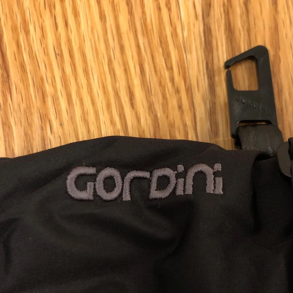Gordini Kids Black Winter Snow Ski Mittens Size XL EUC